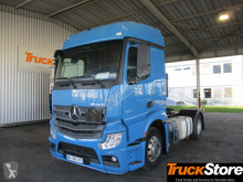 Cabeza tractora Mercedes Actros 1843LS usada