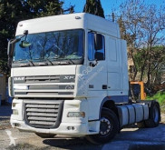 Cabeza tractora DAF XF105 410 usada