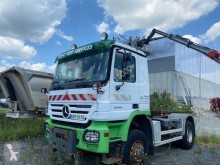 Cabeza tractora Mercedes Actros 2046