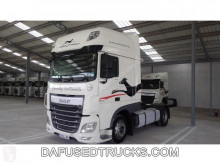 Tracteur DAF XF 460