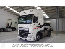 Cabeza tractora DAF XF 460 usada