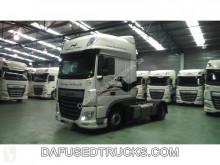 Cabeza tractora DAF XF 460 usada