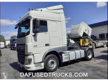 Cabeza tractora DAF XF 460 usada