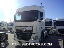 Tracteur DAF XF 460
