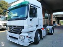 Trattore Mercedes Actros 1844 usato