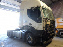 Cabeza tractora Iveco Ecostralis 460 EEV accidentada