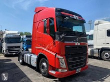 Cabeza tractora productos peligrosos / ADR Volvo FH 500