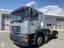 Tracteur MAN 19.403