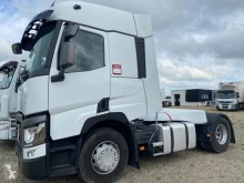 Cabeza tractora Renault usada