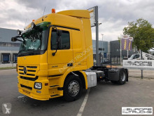 Ciągnik siodłowy Mercedes Actros 1836 używany