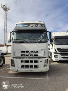 Cabeza tractora Volvo FH12 460