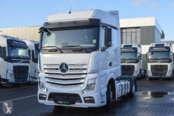 Tracteur Mercedes Actros 1845
