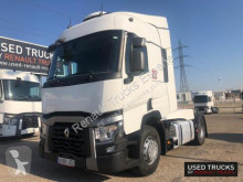 Cabeza tractora Renault Trucks T productos peligrosos / ADR usada