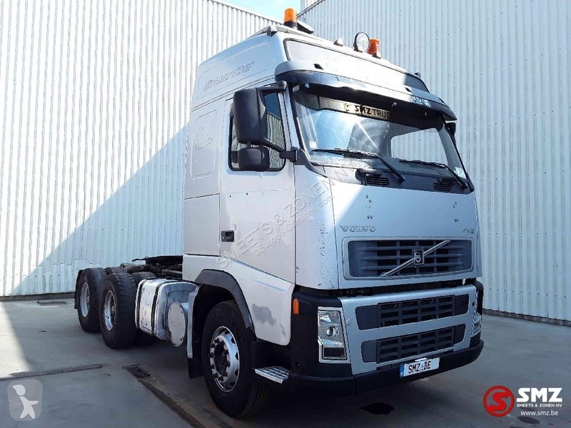 Tracteur Volvo 420 6x4 lames/grand pont