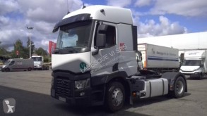 Használt veszélyes termékek/a Veszélyes Áruk Nemzetközi Közúti Szállításáról szóló Európai Megállapodás nyergesvontató Renault Gamme T 460.19 DTI 11