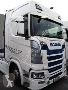 Scania nyergesvontató S450
