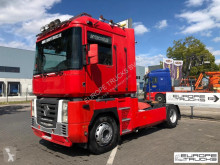 Tracteur Renault Magnum 440