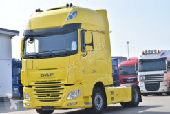 Cabeza tractora DAF XF 106 usado