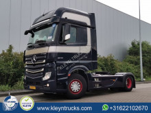 Cabeza tractora Mercedes Actros usada