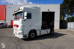DAF tractor unit XF 106