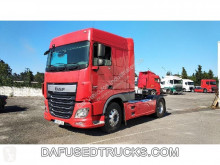 Cabeza tractora DAF XF 460 usada
