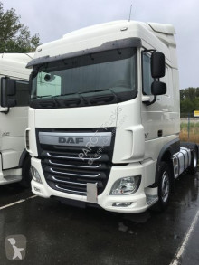 Cabeza tractora DAF XF 460 usada