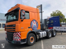 Cabeza tractora DAF XF105 usada