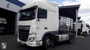 Tracteur DAF XF 460