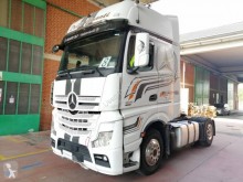 Trattore Mercedes Actros 1845 usato