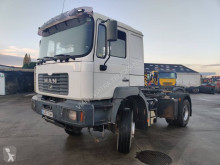 Tracteur MAN FE 410