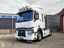 Renault T430 Sleeper - Side Skirts - Blackmer Compressor 1/2021APK tractor unit used
