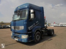 Tracteur Renault Premium 460