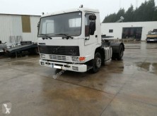 Tracteur Volvo FL7