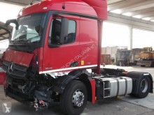 Tracteur Mercedes Actros 1842 accidenté