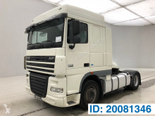 DAF tractor unit XF105
