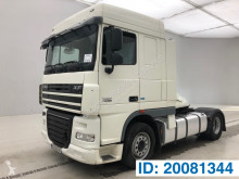 DAF tractor unit XF105