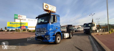 جرار Mercedes Arocs 1845 مستعمل