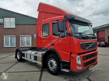 جرار Volvo FM 330 مستعمل