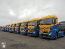 Cabeza tractora Mercedes Actros 1843 usada