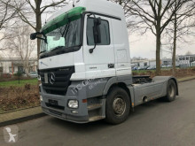 Cabeza tractora Mercedes 1844 SZM Volants.(E5) 2.Kreis/Kipperhyd. usada