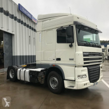 Cabeza tractora DAF XF usada
