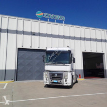 Cabeza tractora Renault Magnum usada