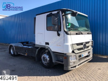 Cabeza tractora Mercedes Actros 1841 usada