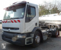 Cabeza tractora Renault Premium Ersatzteilspender usada