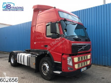 Cabeza tractora productos peligrosos / ADR Volvo FM 450