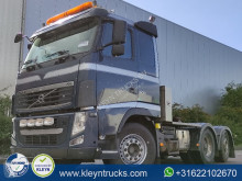 Tracteur Volvo FH13