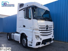 Cabeza tractora Mercedes Actros 1842 usada