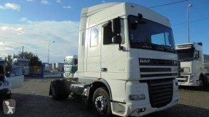 Cabeza tractora DAF XF105 460 usada