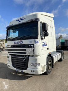 Tracteur DAF XF105 460