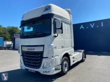 Cabeza tractora DAF XF105 510 usada